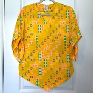 Vintage Vanda Fashions Key West Hand Print Floral Handkerchief Hem Blouse Top